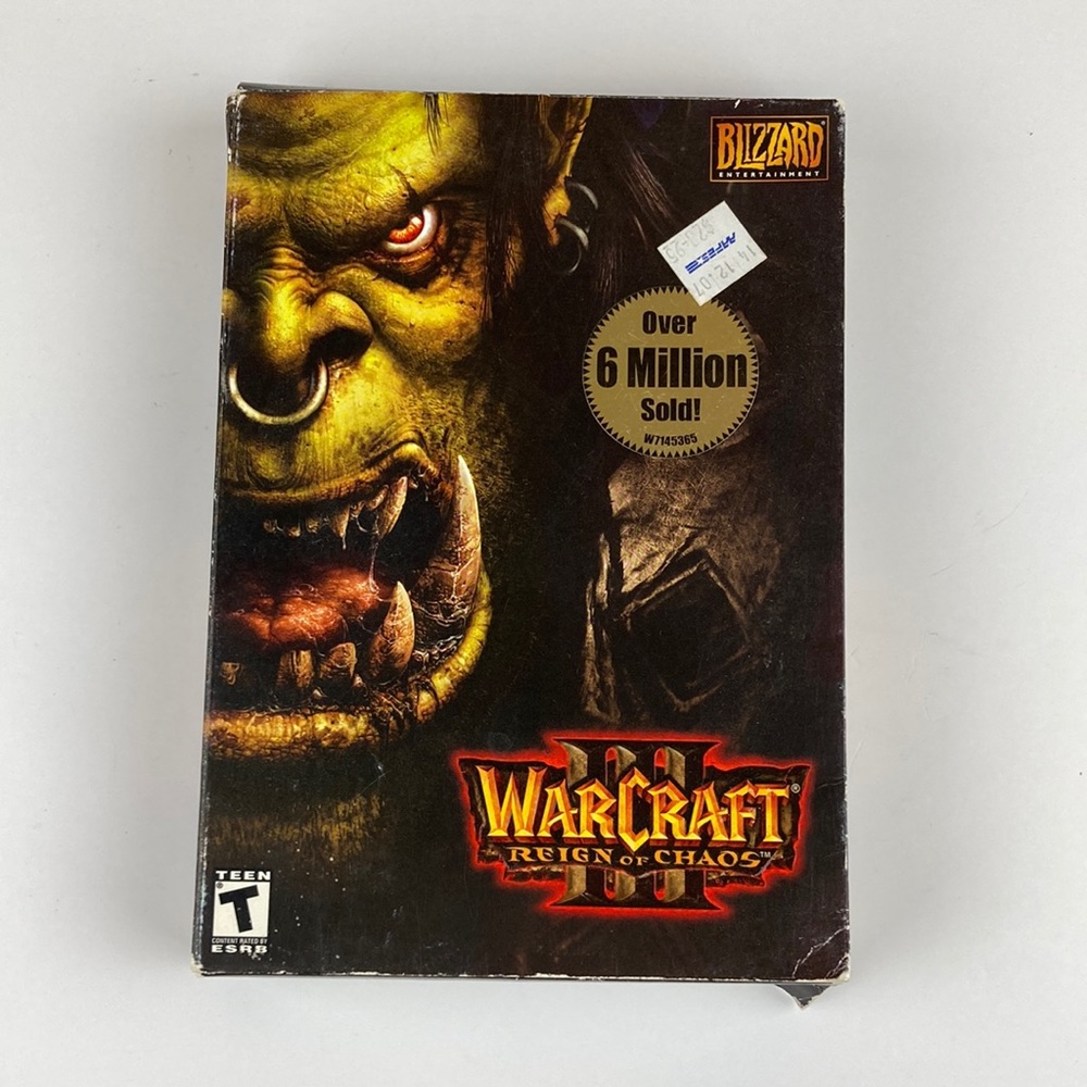 Warcraft Reign of Chaos III Video Game w/ Game Manual, Product Catalog,Key Card